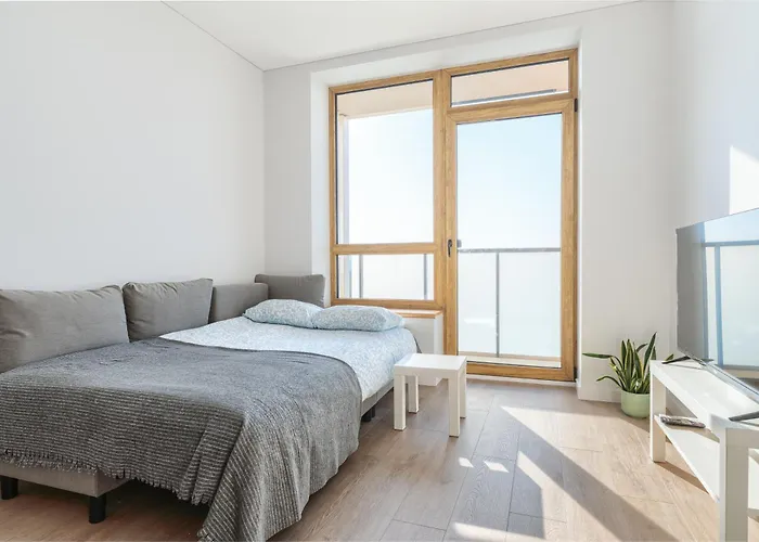 Two - Self Check-in * ヴィリニュス